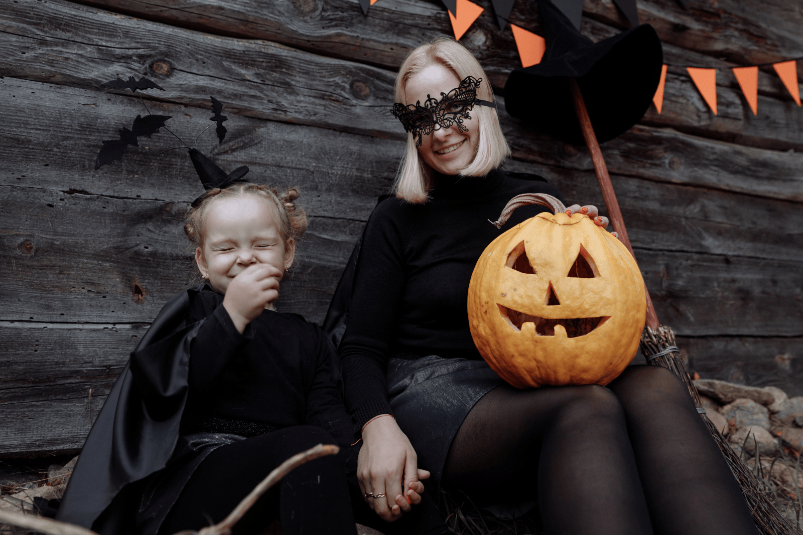 Looking for a fun Halloween gift for kids? Discover our latest Halloween coloring book that's creative and fun children will love.