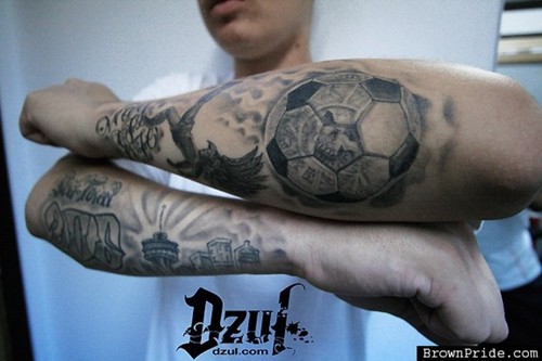 Bola tatuagem de futebol 96 Tatuagens De Futebol Para Voce Gritar De Emocao
