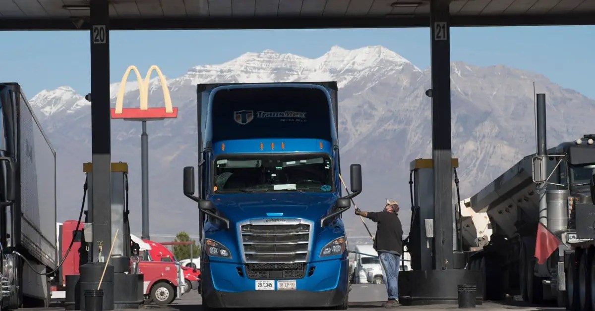 How Many Truck Drivers in the U.S