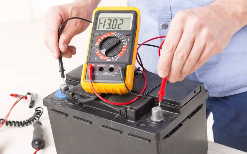 How Many Volts In Car Battery