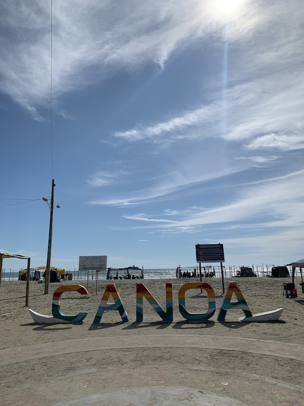 Canoa sign