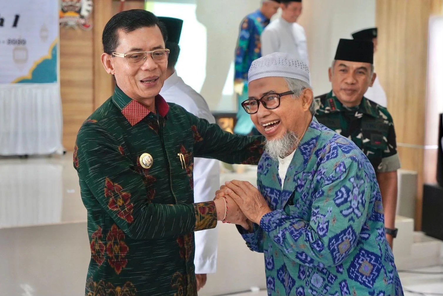 Bupati Klungkung I Made Satria saat menghadiri pelantikan pengurus MUI Kabupaten Klungkung di Aula Kodim 1610.