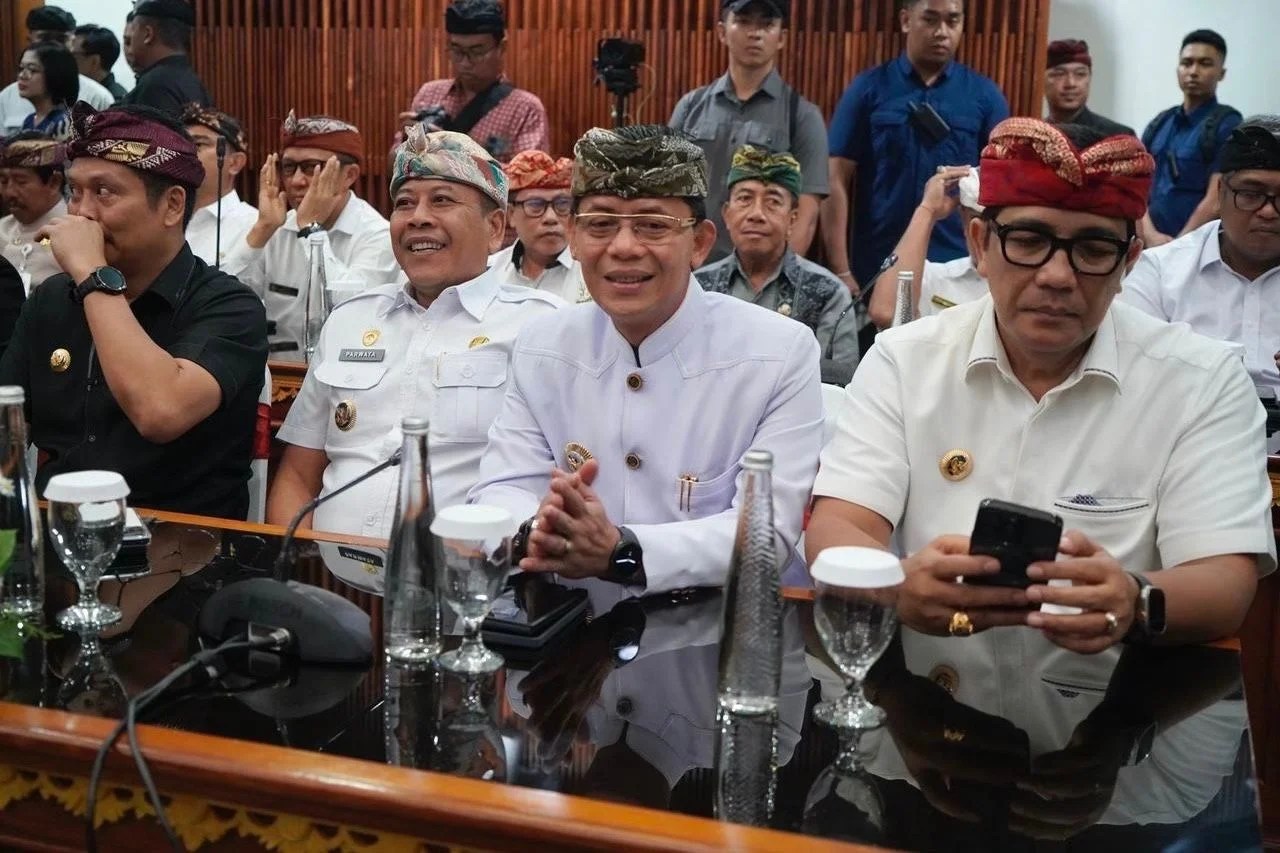 Bupati Klungkung I Made Satria saat mengikuti Rakor Forkopimda se-Bali di Gedung Wiswa Sabha Utama.
