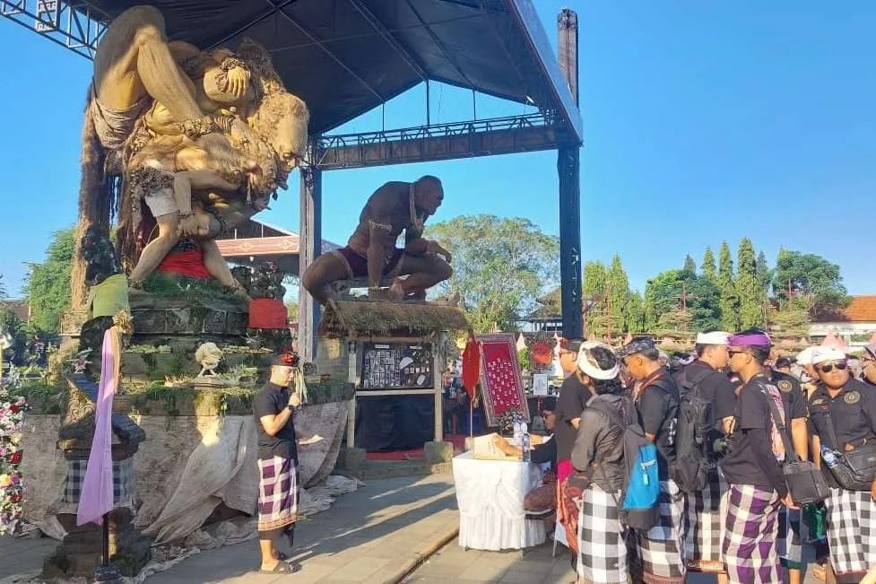 Karya Ogoh-ogoh Tugu Mayang dari ST. Pandawa Banjar Tarukan Ubud yang berhasil meraih Juara I tingkat Kabupaten Gianyar tahun 2026.