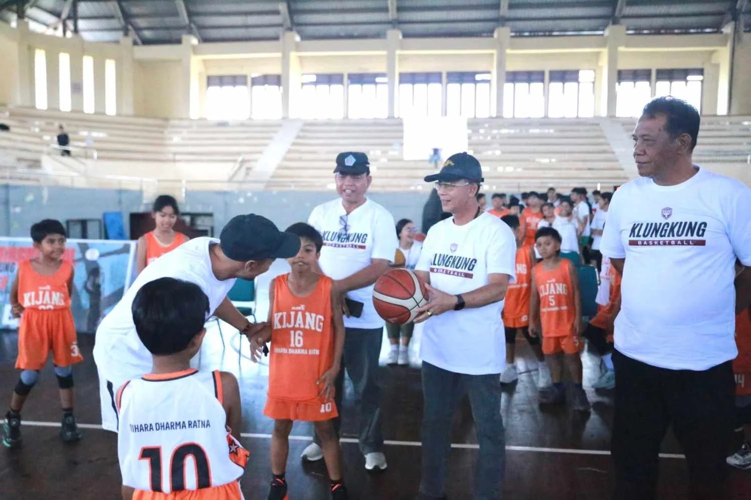 Buka Festival Basketball, Bupati Satria Ajak Generasi Muda Bangun Mental Juara dan Sportivitas