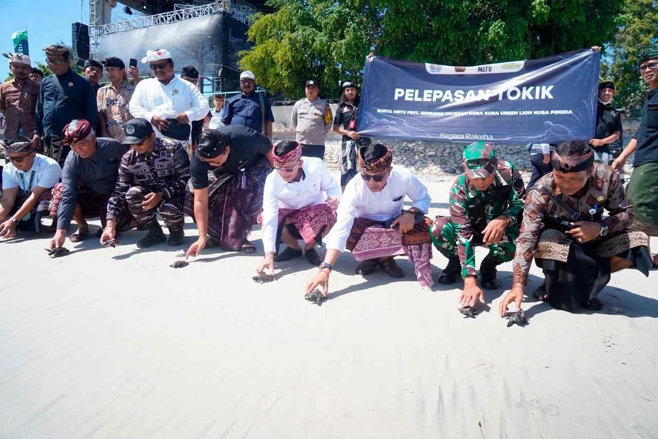 Buka Surya Metu Festival, Bupati Satria Ajak Generasi Muda Perkuat Komitmen Lestarikan Tradisi Seni dan Budaya Bali
