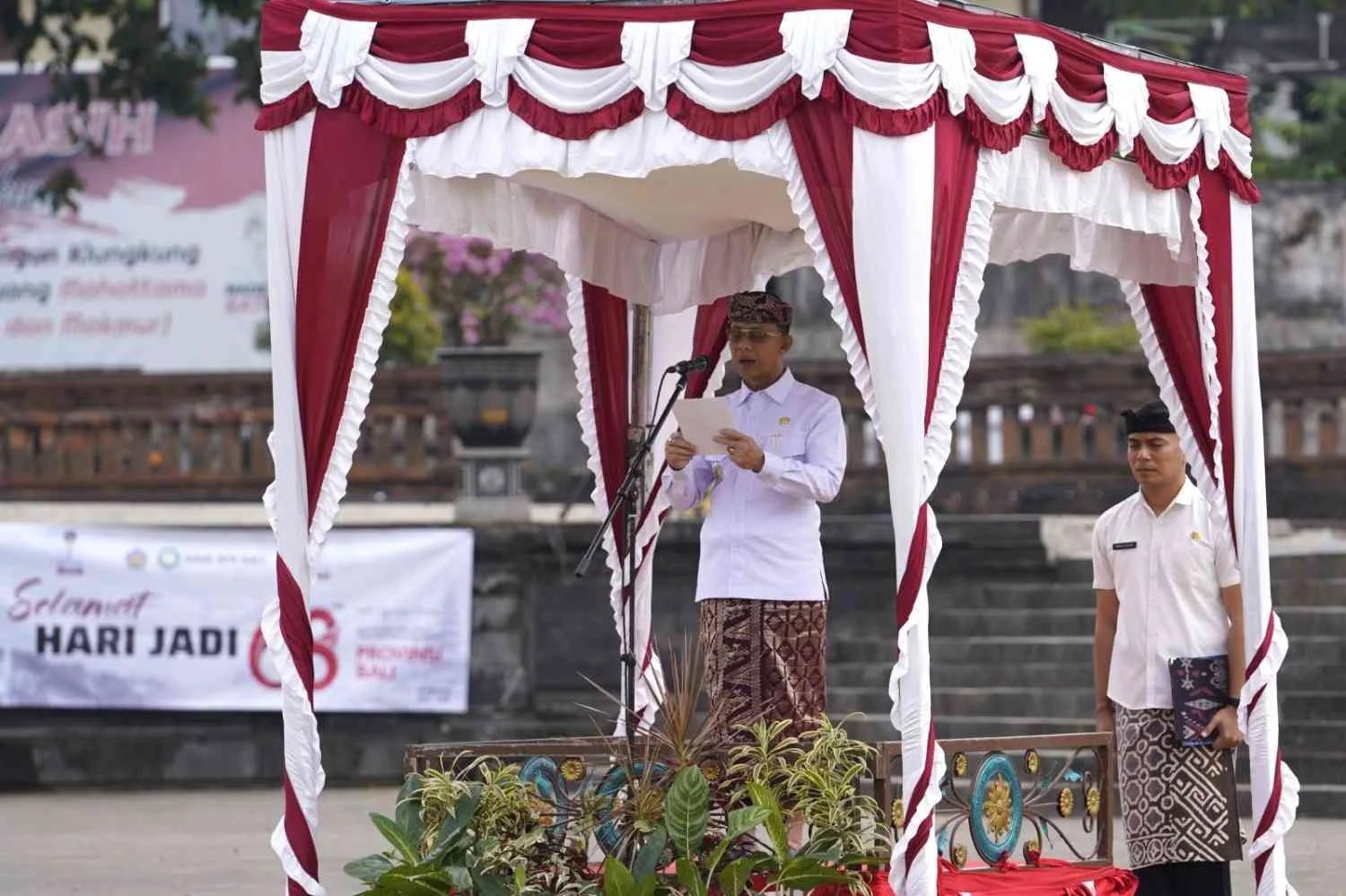 Pemkab Klungkung Gelar Upacara Peringatan Hari Jadi Provinsi Bali ke-68