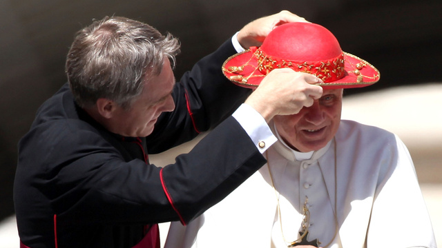 Pope Benedict XVI Holds Weekly Audience - June 22, 2011