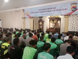 Polda NTB dan Ojol Gelar Sholat Ghaib untuk Almarhum Affan Kurniawan
