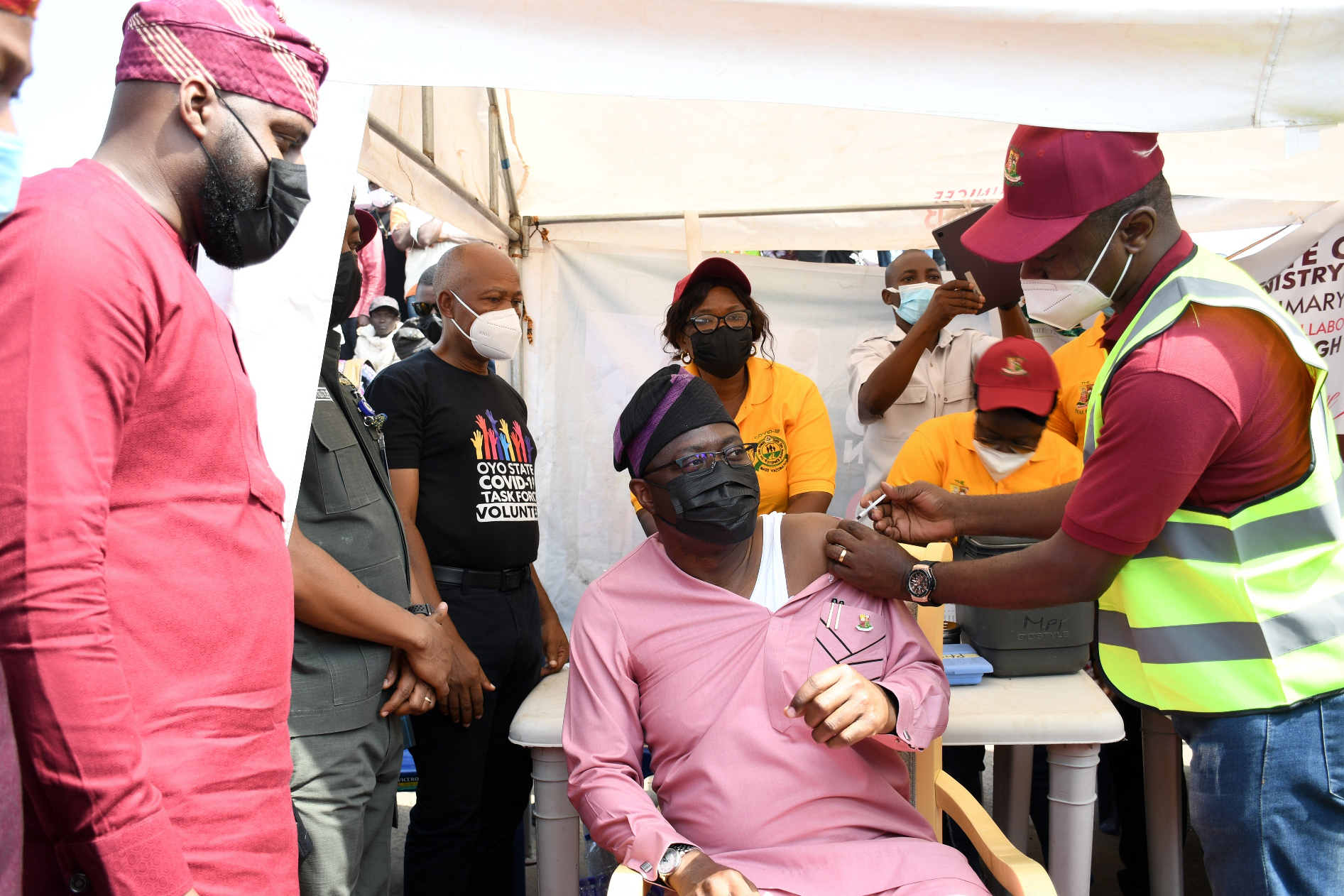 PHOTOS: Makinde Takes Booster Jab, Flags Off COVID-19 Mass Vaccination