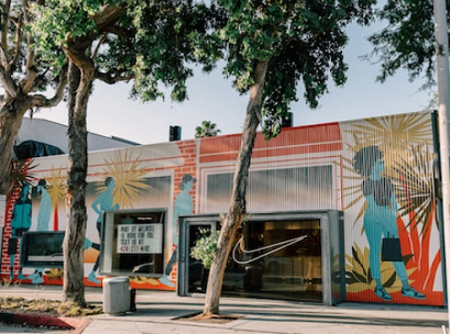 nike store open