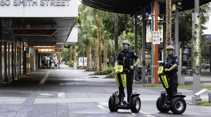 Social distancing and hand hygiene are recommended. Retail To Shut As Darwin Katherine Enter Lockdown Inside Retail