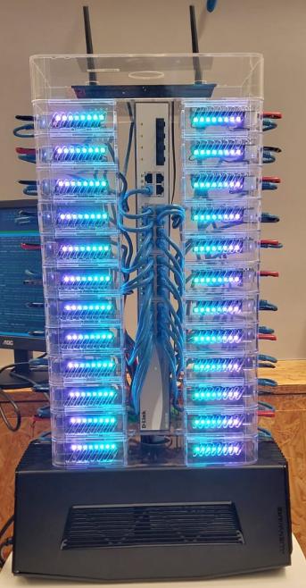 Upcluster - Download Amazing Geometric Design | 4K