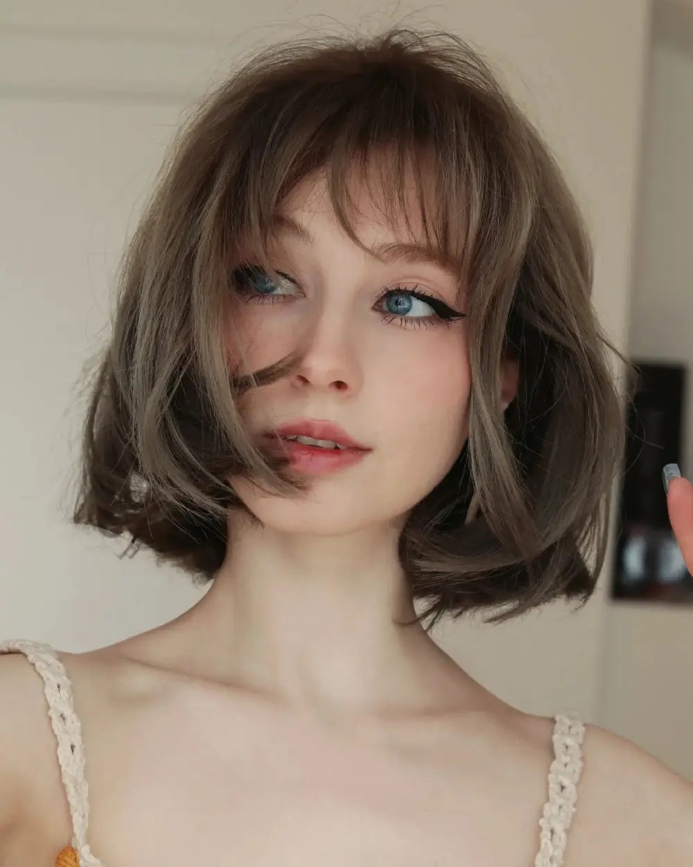 Elegant but classy haircut 