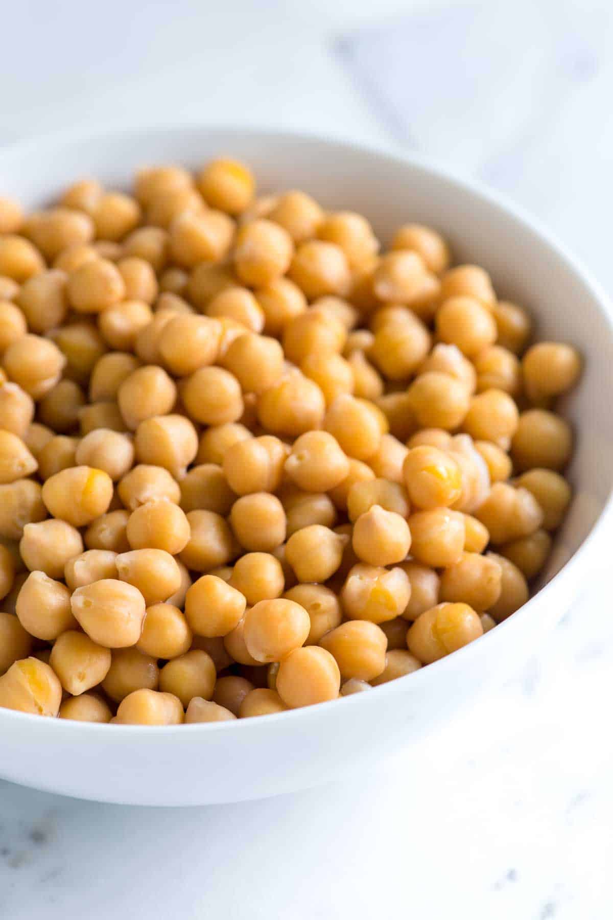 How To Cook Dried Chickpeas (Ultimate Guide)