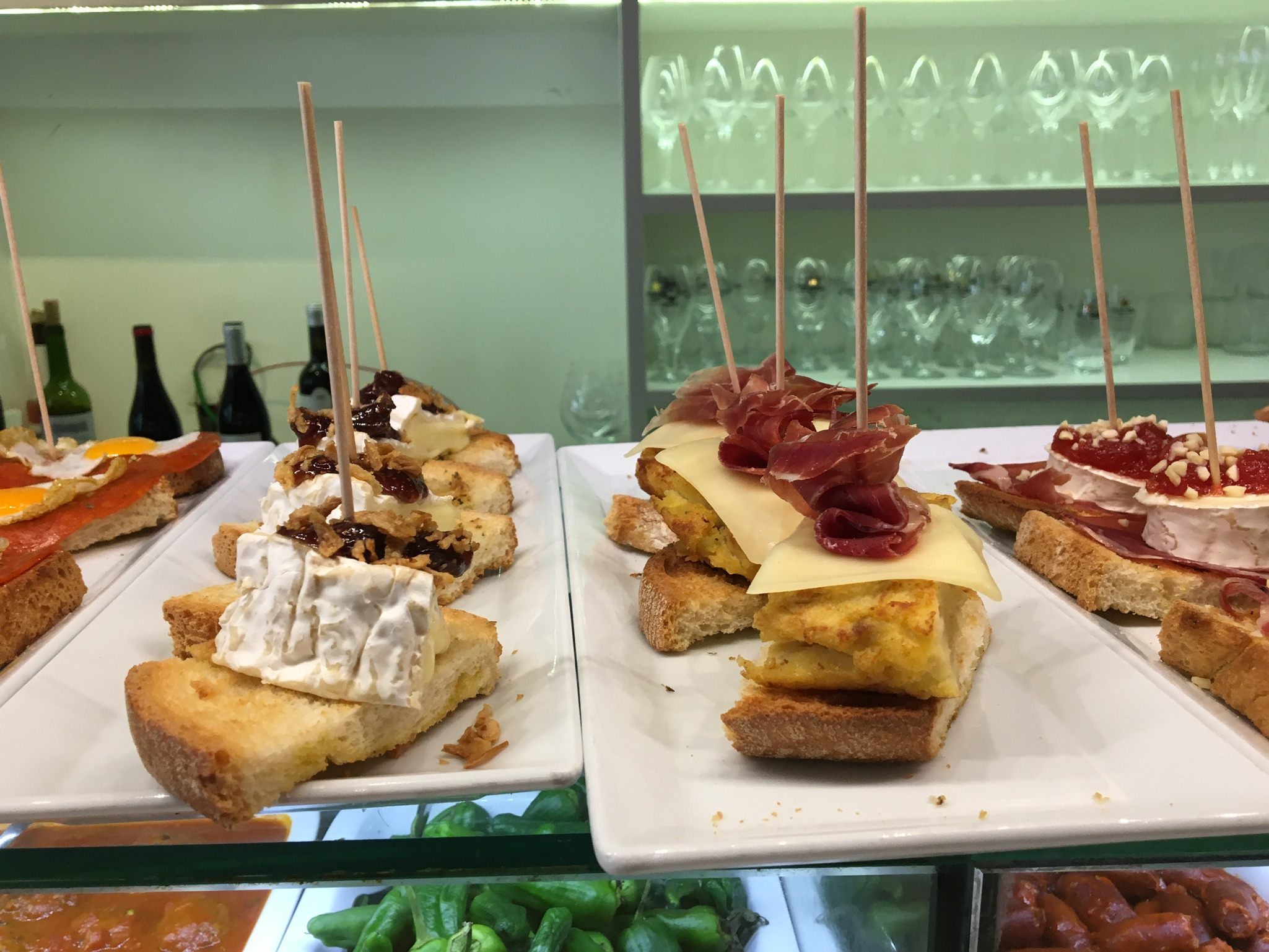 E7CFD236-0255-4019-B6DA-BB0C35EB0FC8