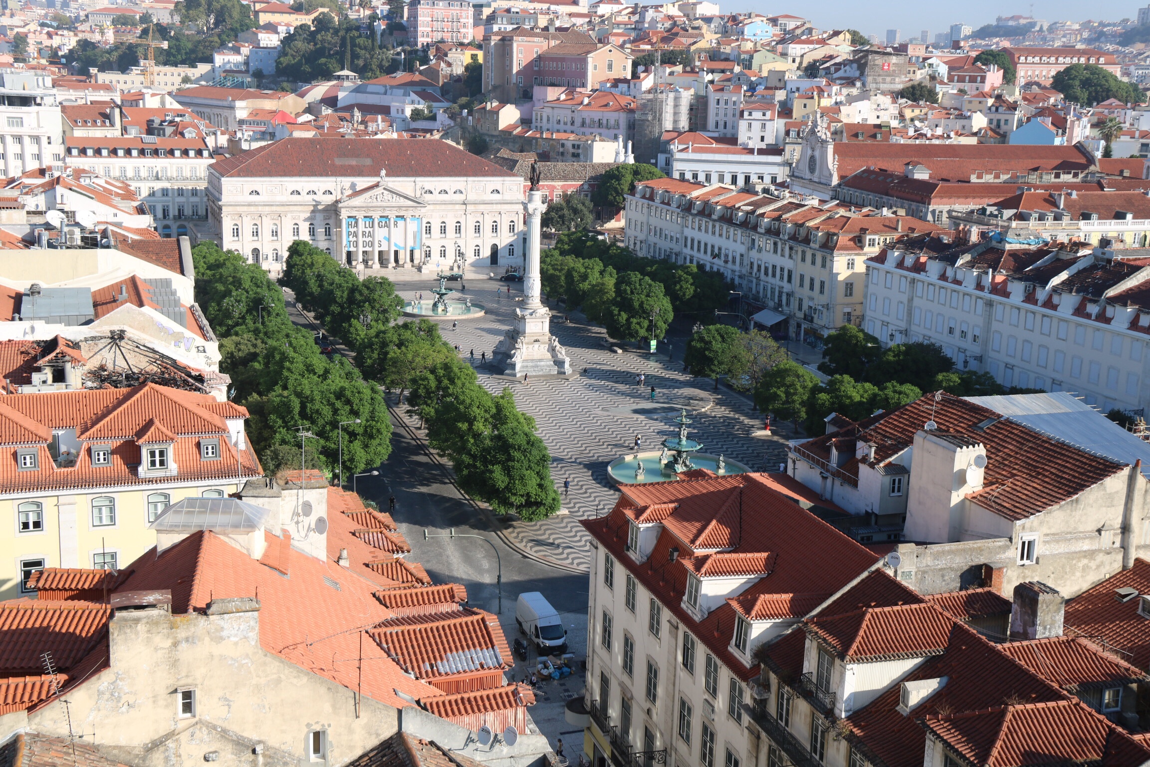 La Praça Dom Pedro IV vue de l'elevador de Santa Justa