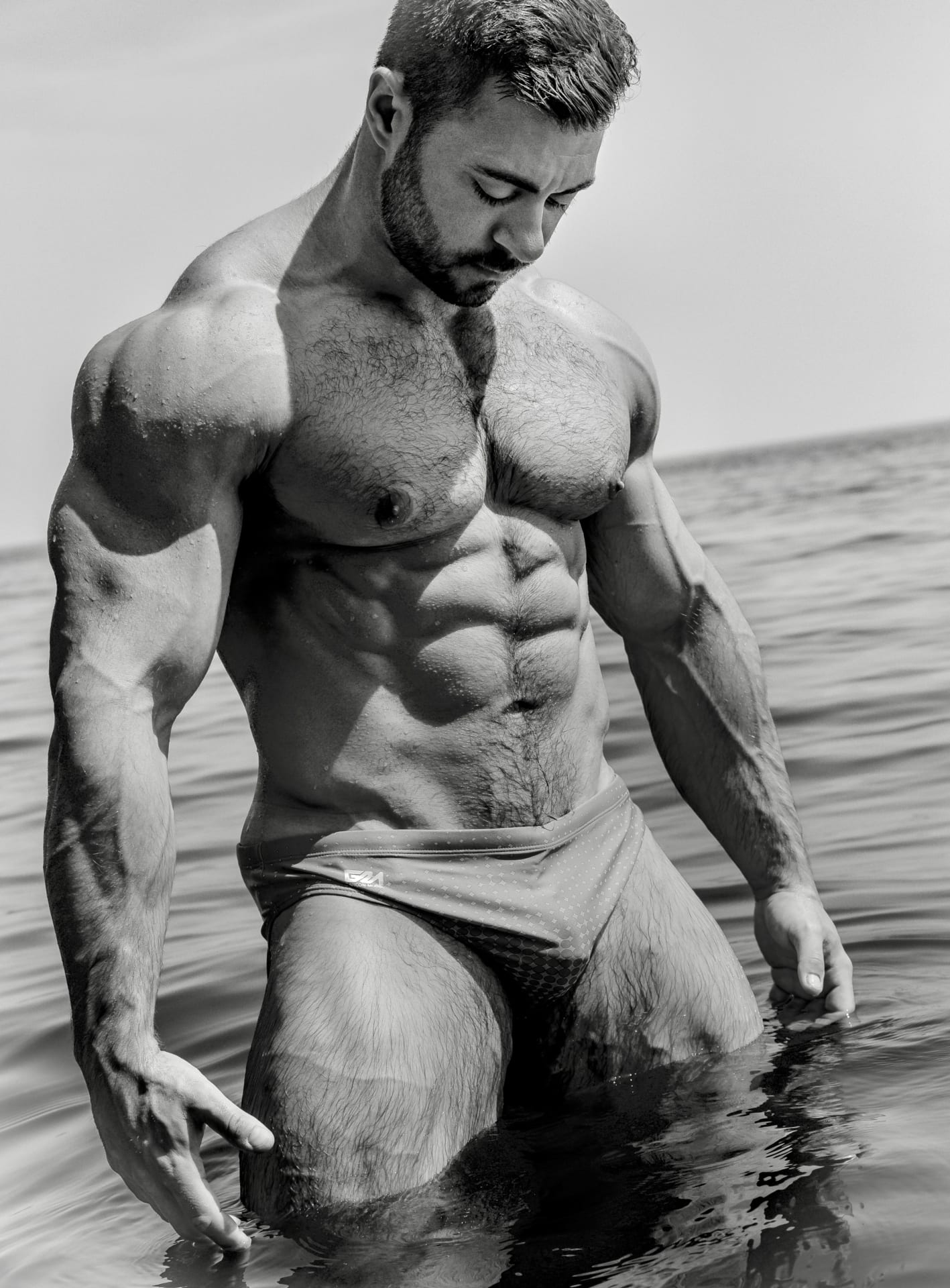 HETEROFLEXIBLE - Straight Roommates Derek Bolt & Kane Fox Jerk Off While  Waiting Turn For The Shower