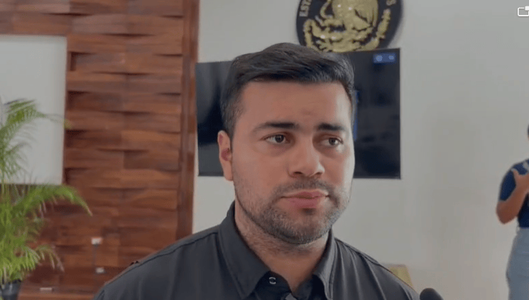 Playa del Carmen busca recuperar 20 mil toneladas de arena del sargazo