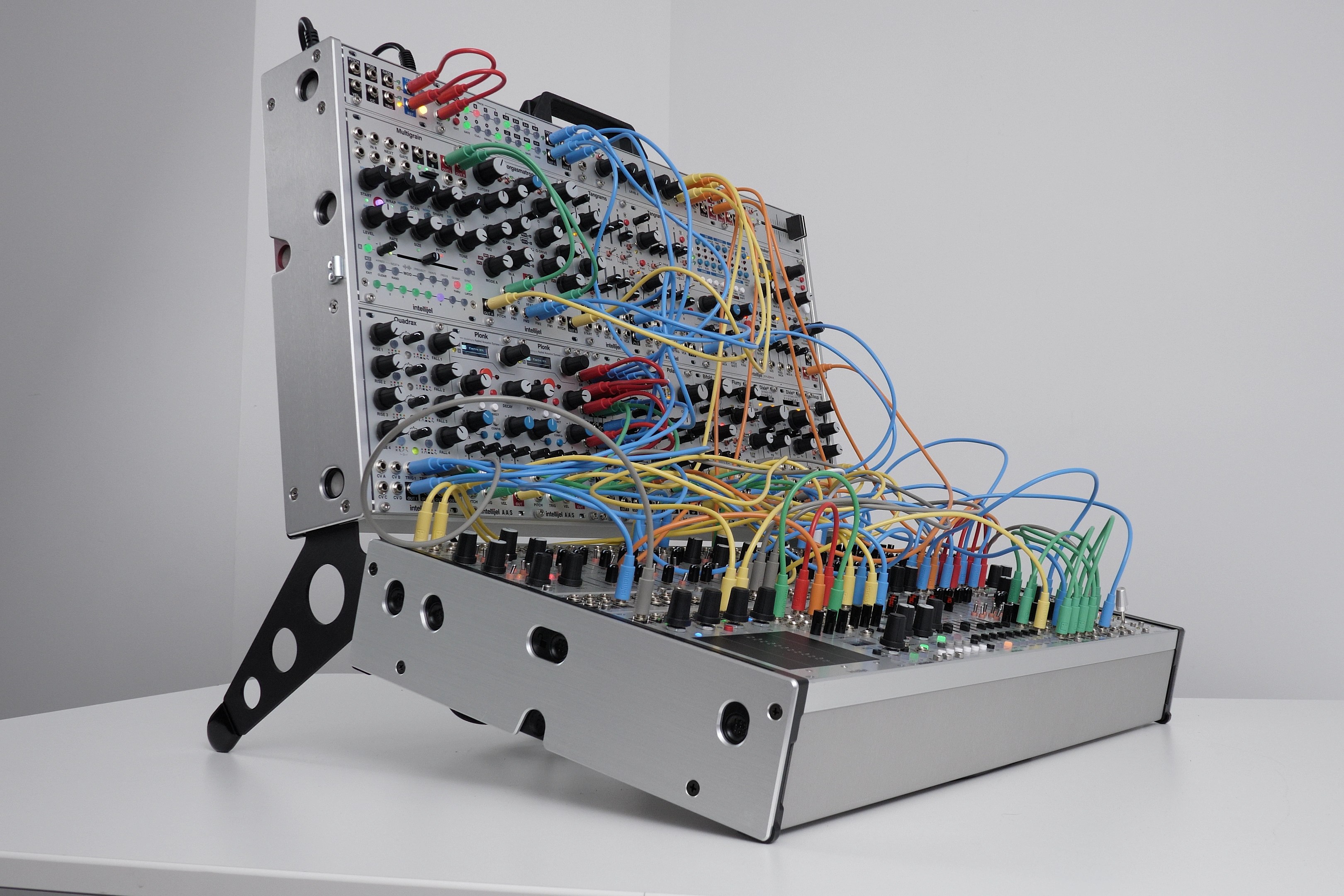 鍵盤楽器 Intellijel 104HP Intellijel Designs 7U Performance Case STEALTH EDITION (104HP