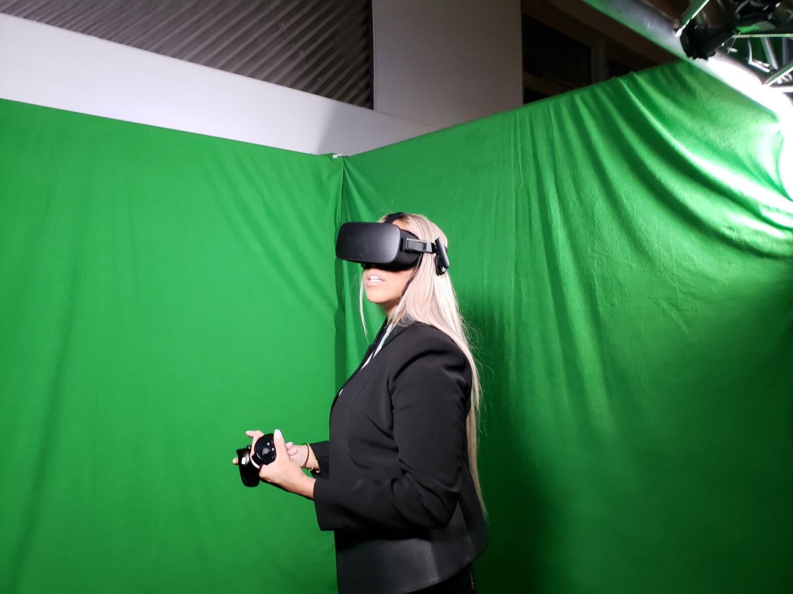 Mixed reality paint studio