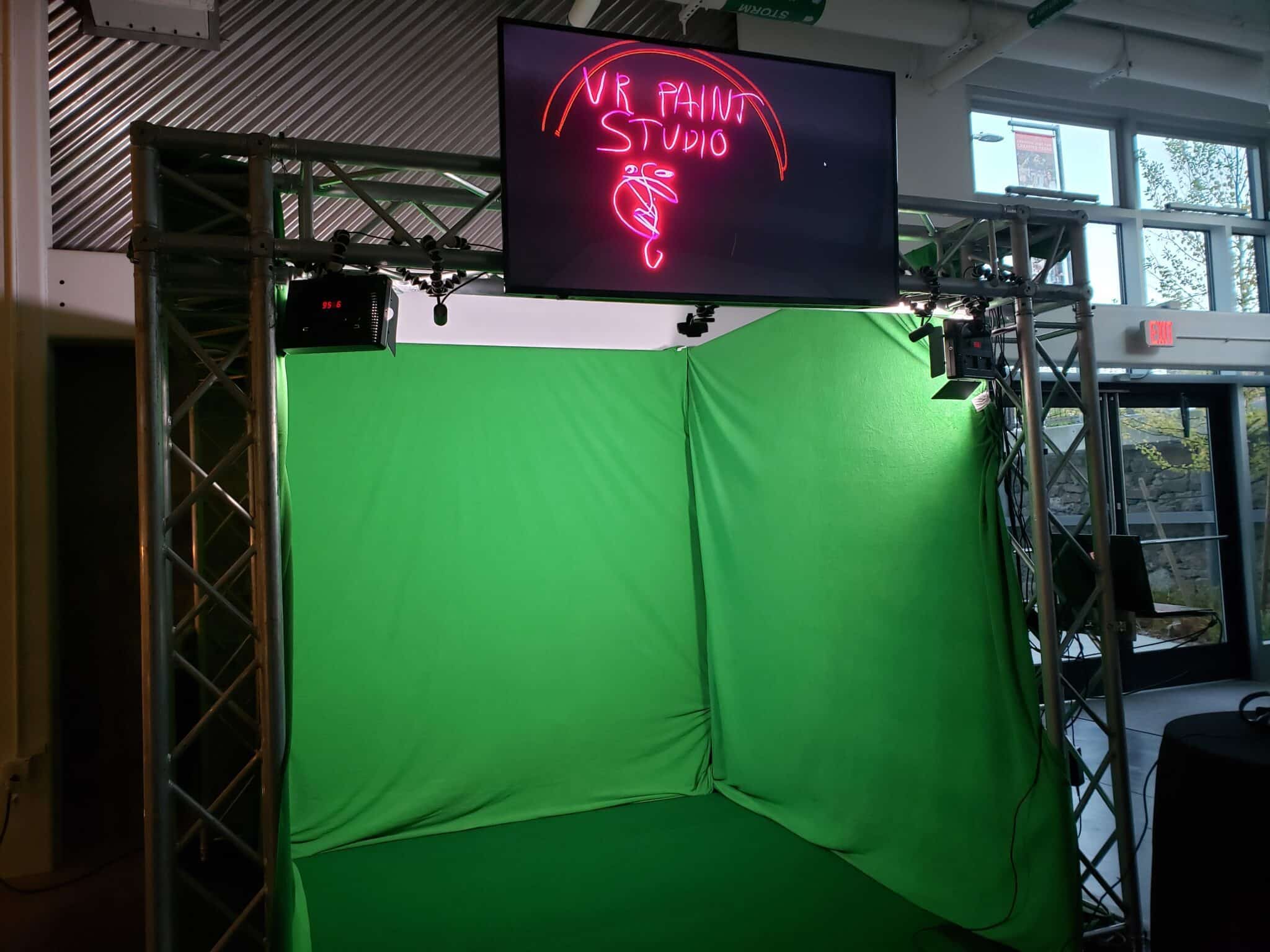 Mixed reality paint studio