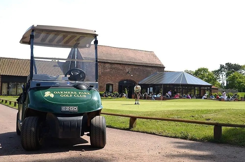 Read more about the article Friendly Match at Oakmere Park