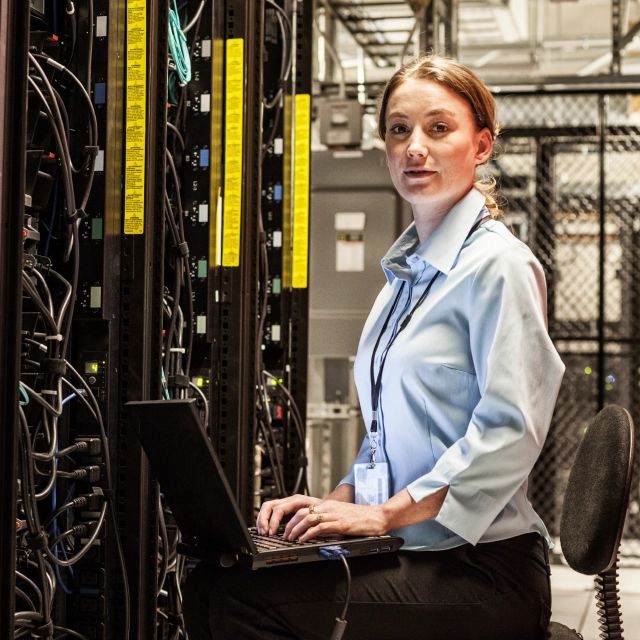 Desktop Managed Services Intercomp Pro - City Design Collection - Full HD Quality