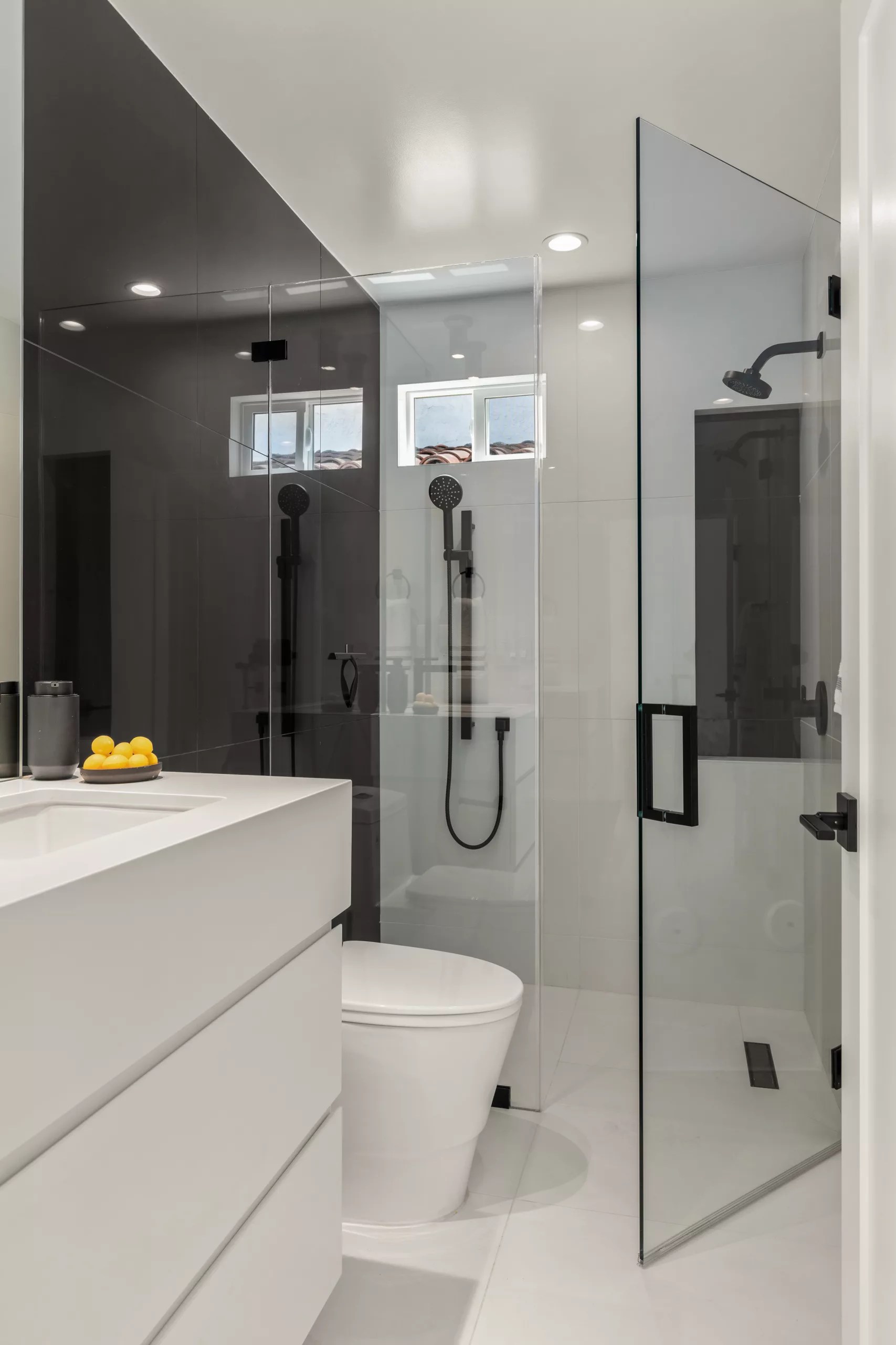 Agoura Hills, CA Home Renovation Guest Bathroom Design