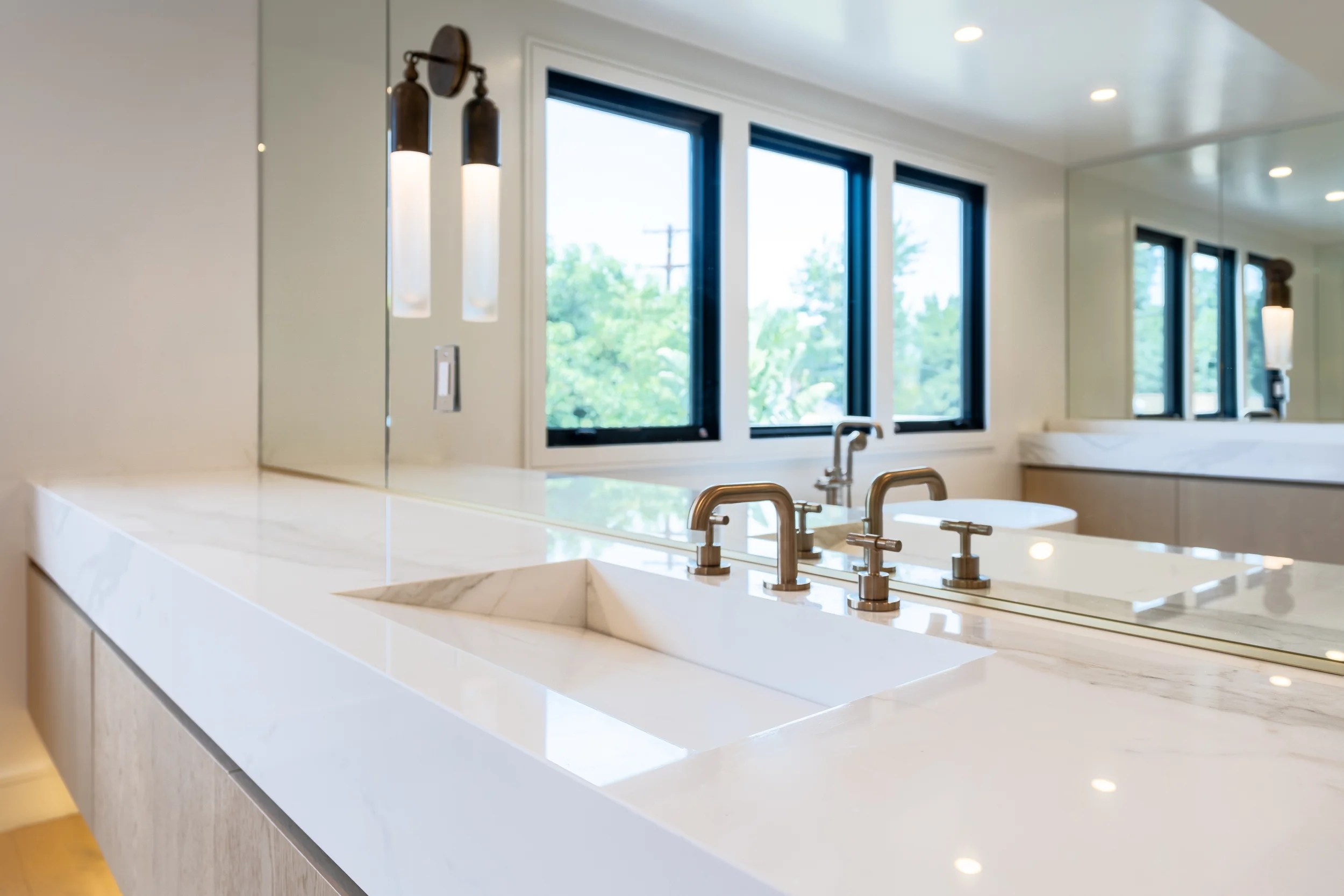 Studio City Primary Bathroom Design
