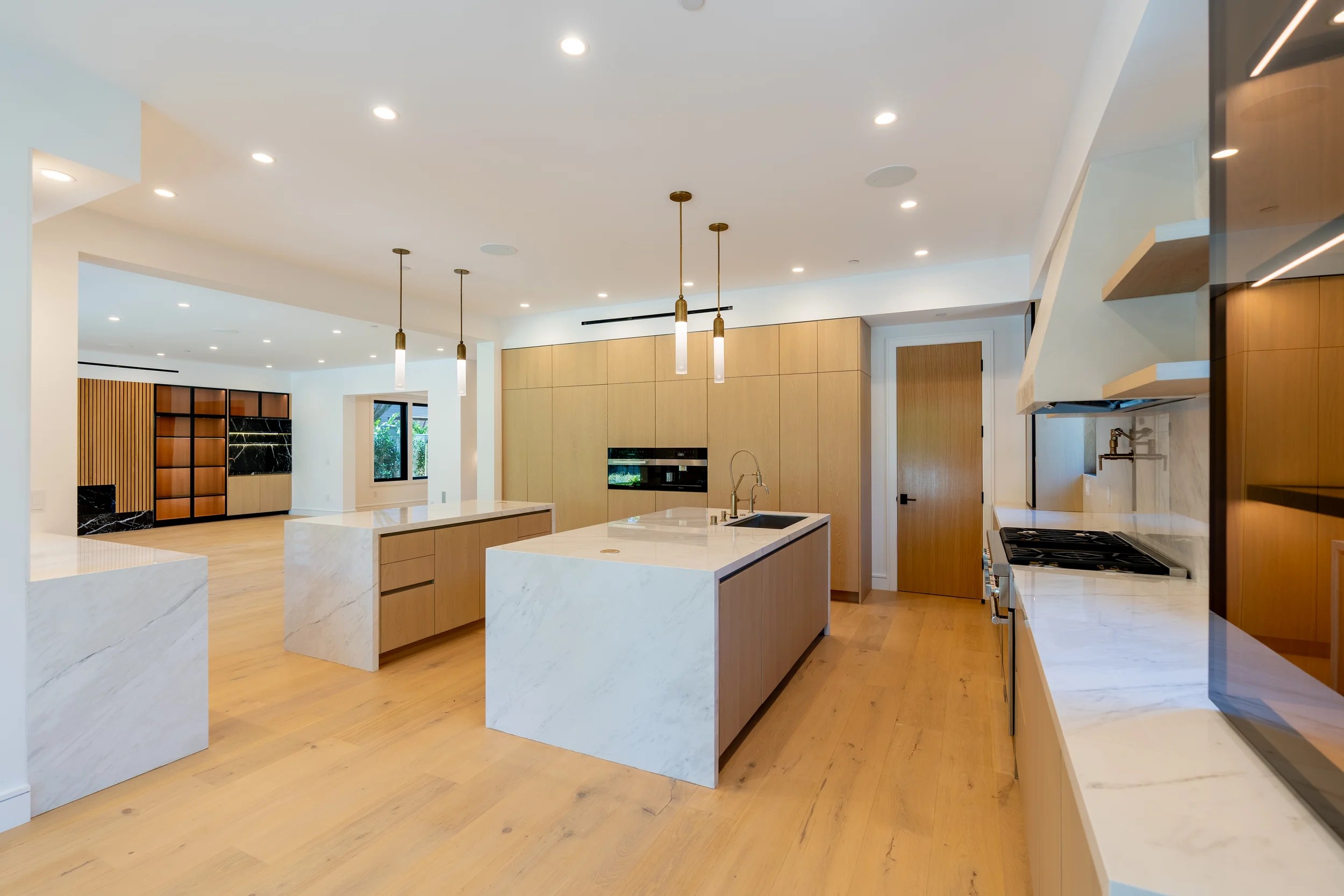 Studio City Luxury Kitchen Design