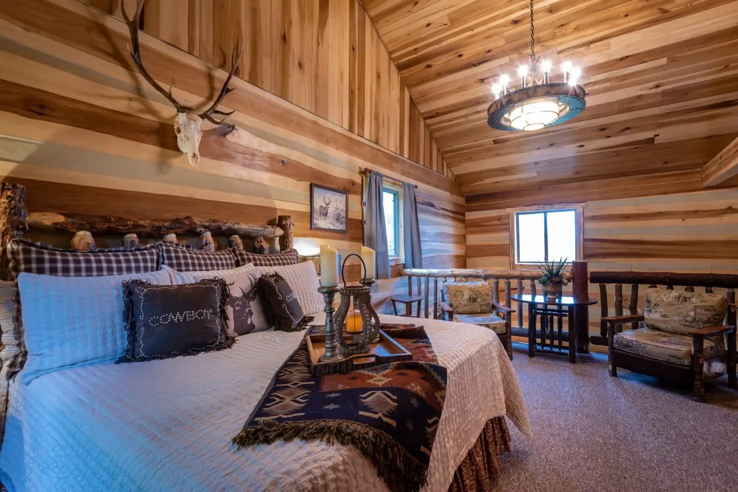How to decorate a log cabin home