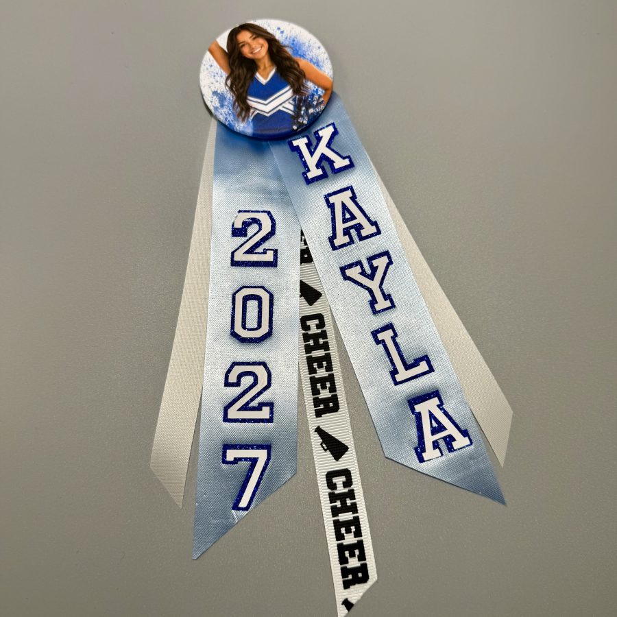 Senior Brag Pins