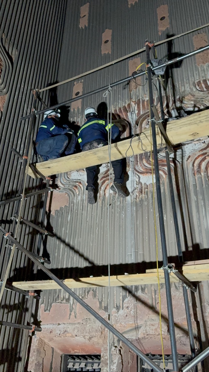 Reparación de refractario en sellos de alimentadores de bagazo