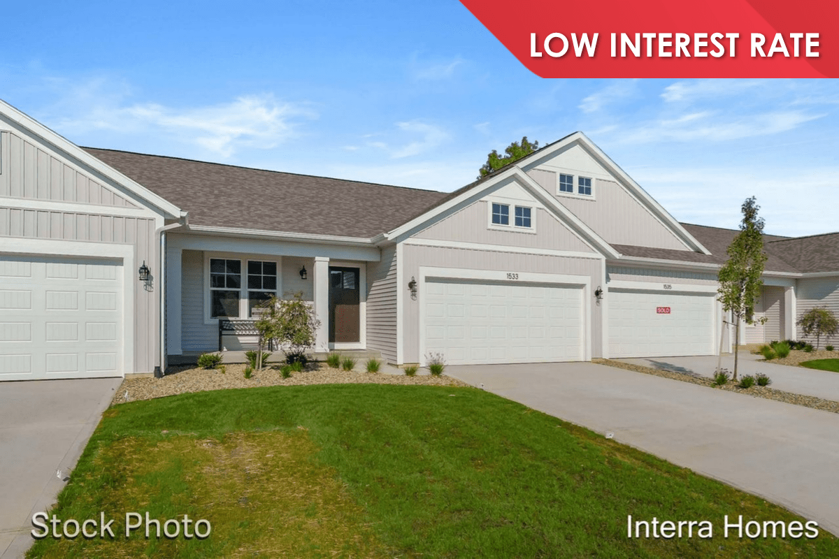 Front view of 1593 village circle home