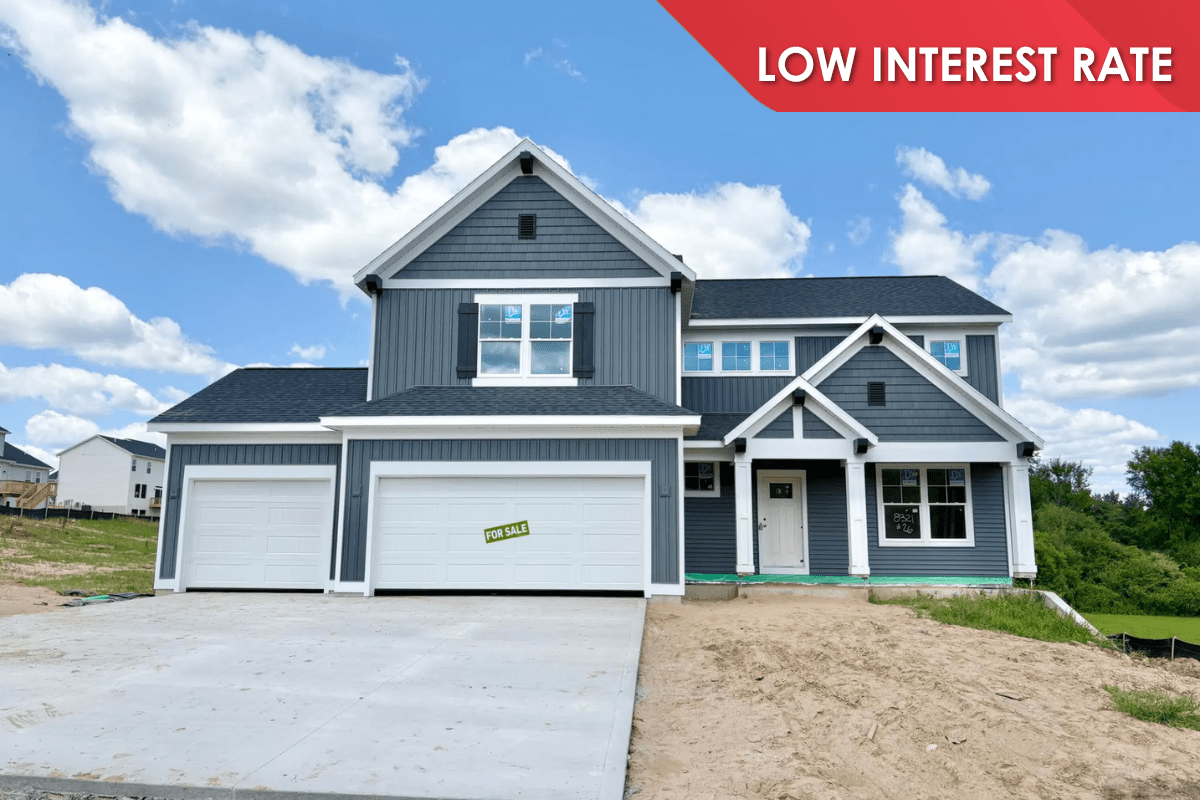 Front of 8321 Kettle Oak home