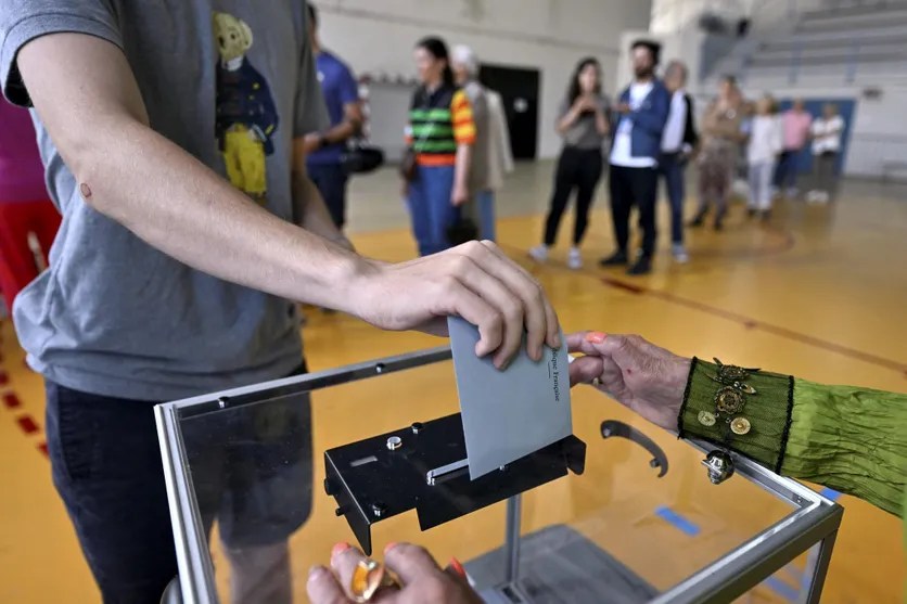 Le Royaume-Uni abaisse l’âge de voter à 16 ans