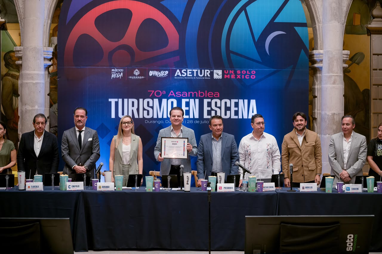 Presentan a Durango como destino cinematográfico ante ASETUR