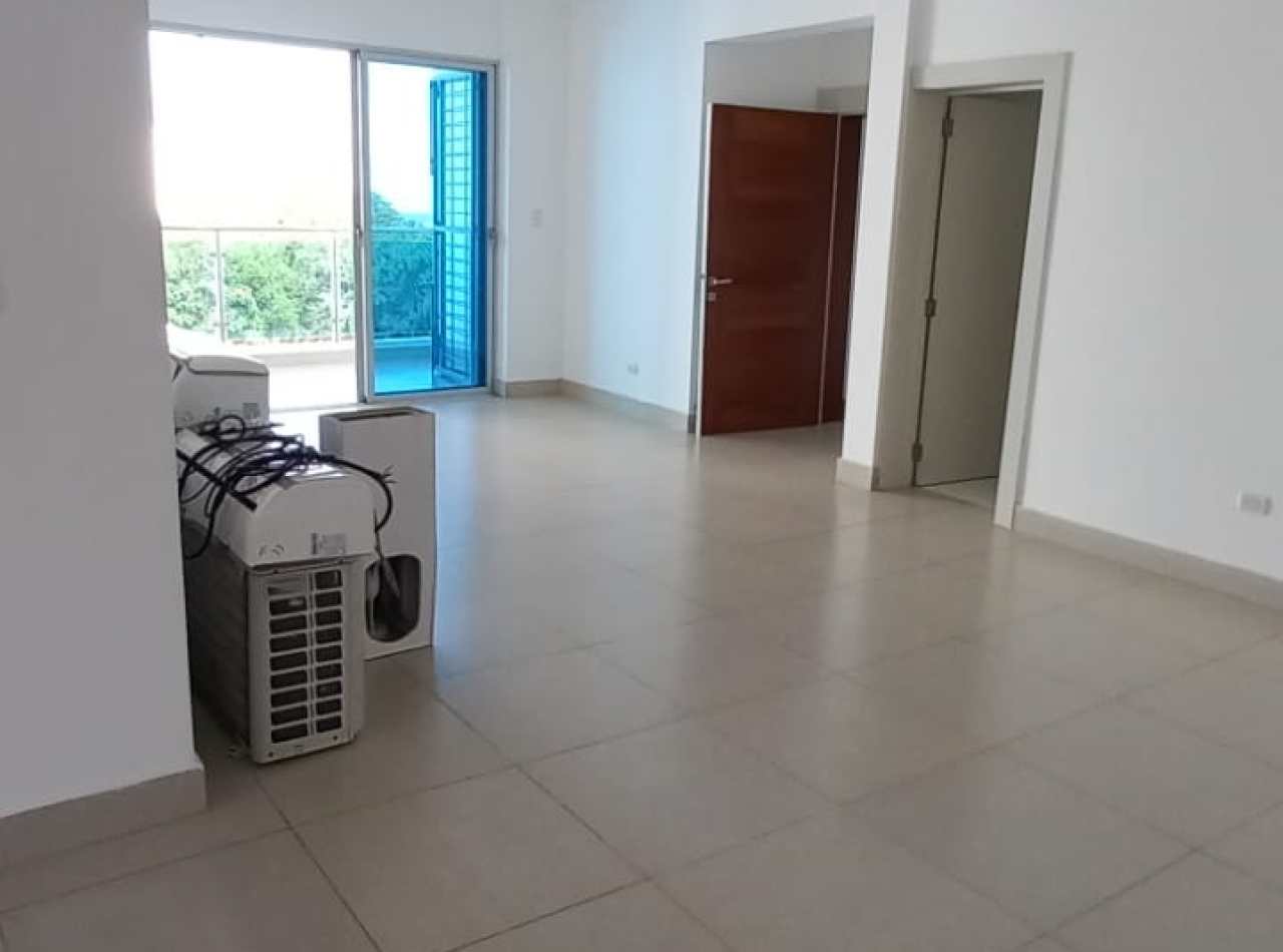 Amplio Apartamento en Alquiler en La Trinitaria