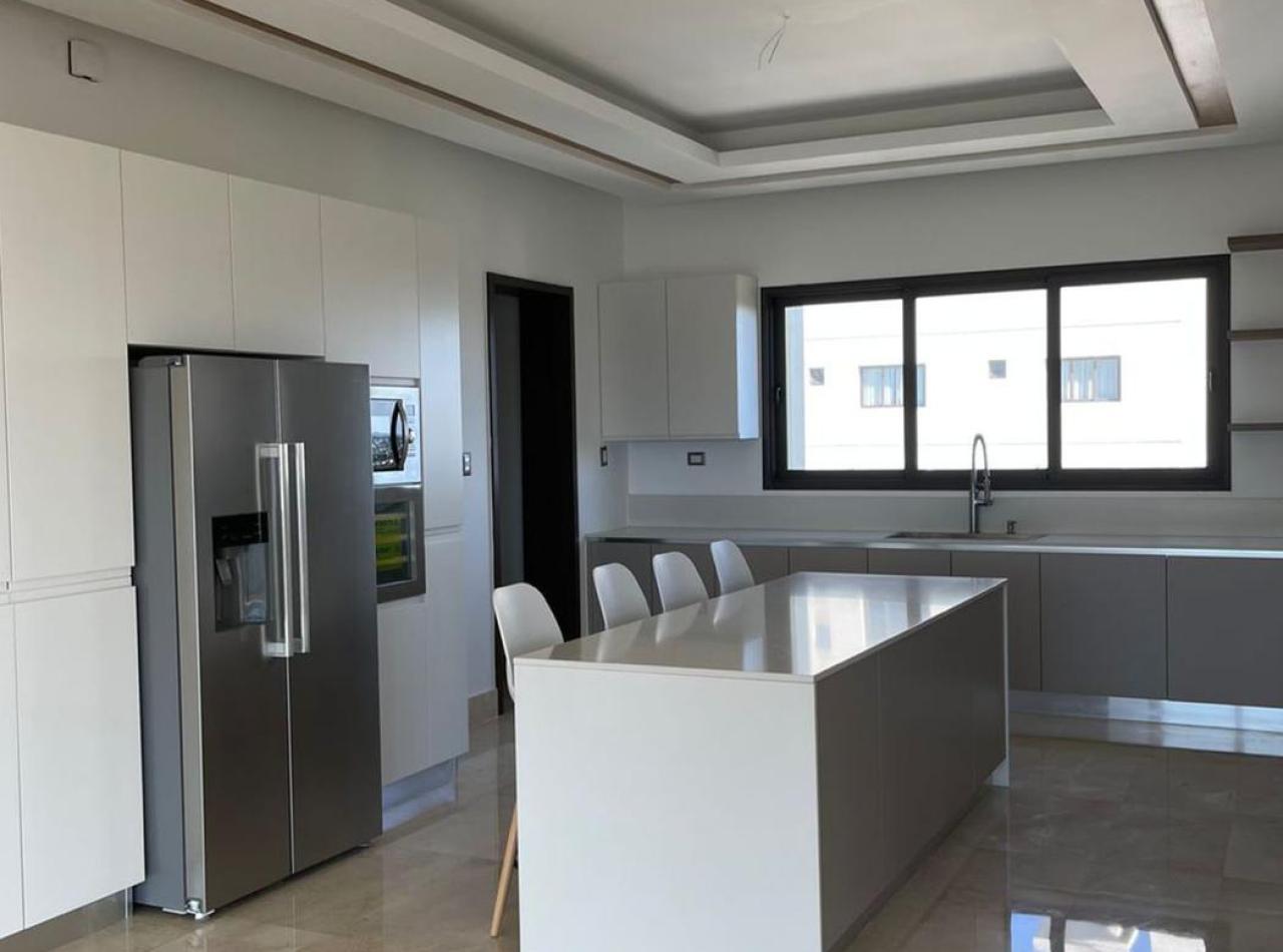 Espectacular Apartamento en Alquiler con Vista al Monumento