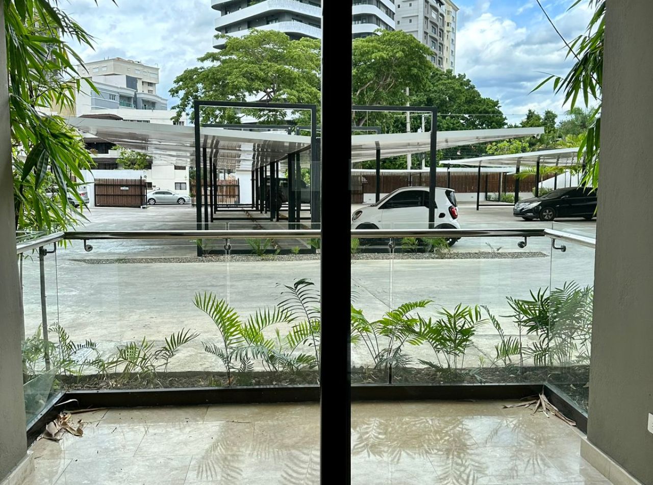 Espectacular Apartamento con Linea Blanca para Renta, La Trinitaria