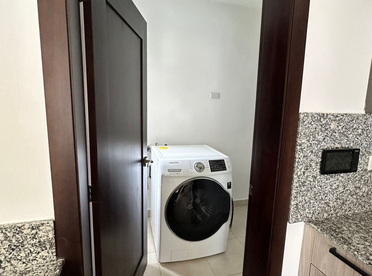 Espectacular Apartamento con Linea Blanca para Renta, La Trinitaria