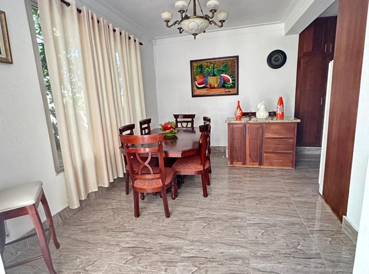 Casa en Terminacion Ubicada en Urbanizacion Cerrada, Gurabo