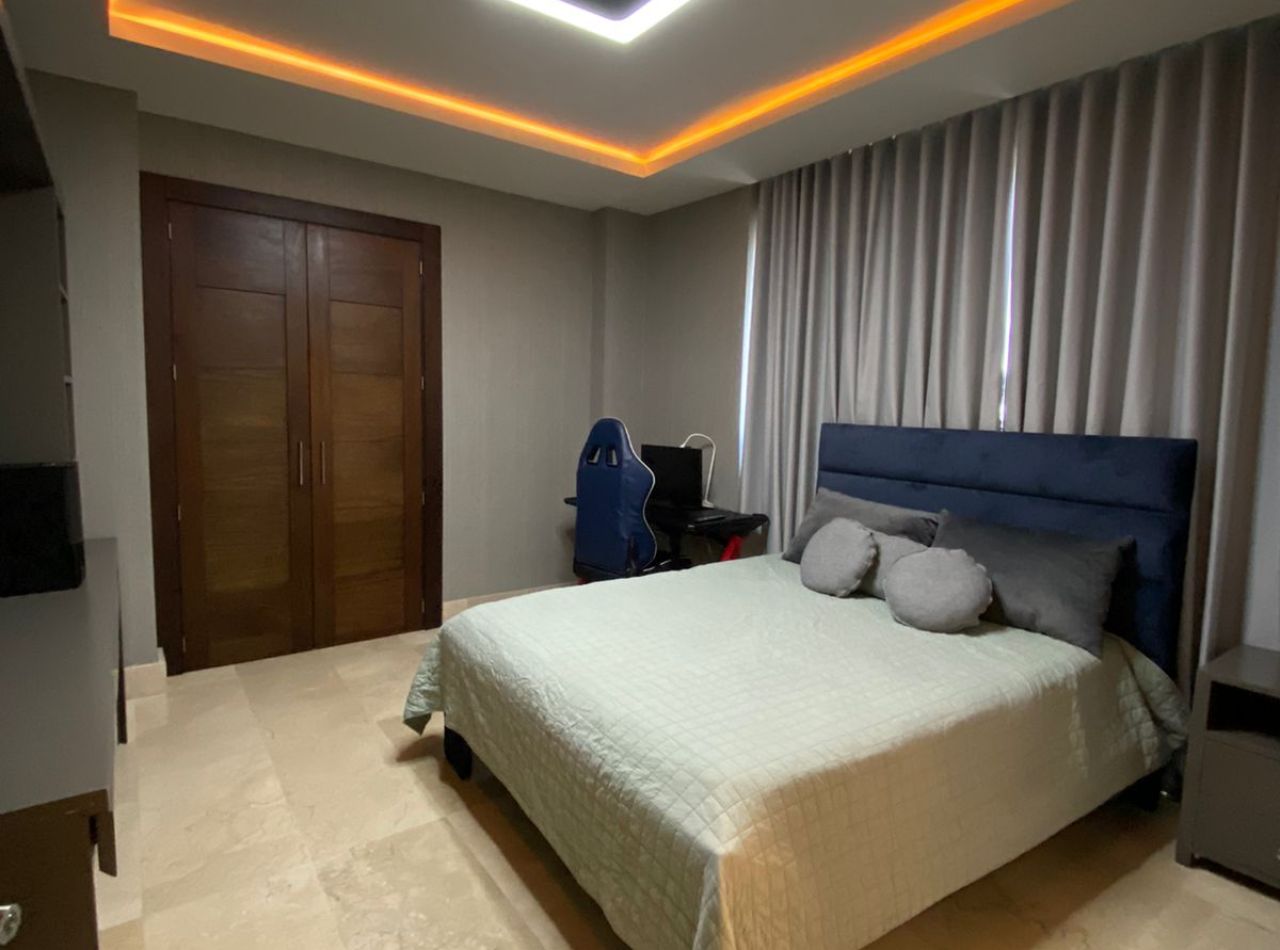 Bonito Apartameno en la Trinitaria Santiago