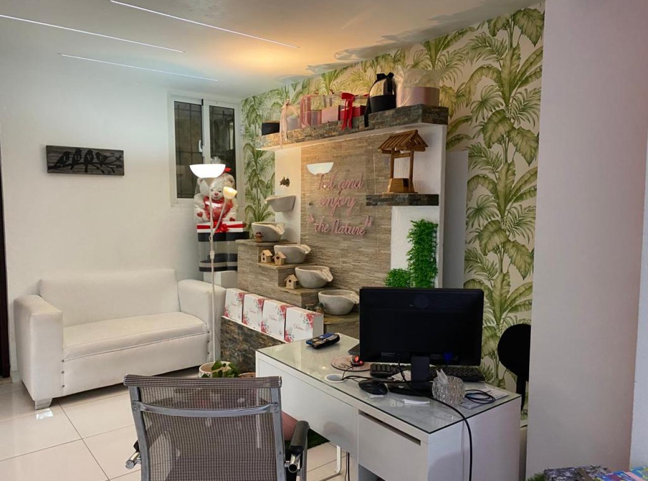 Se Vende Floristeria y Tienda de Regalos en la Ciudad de Santiago