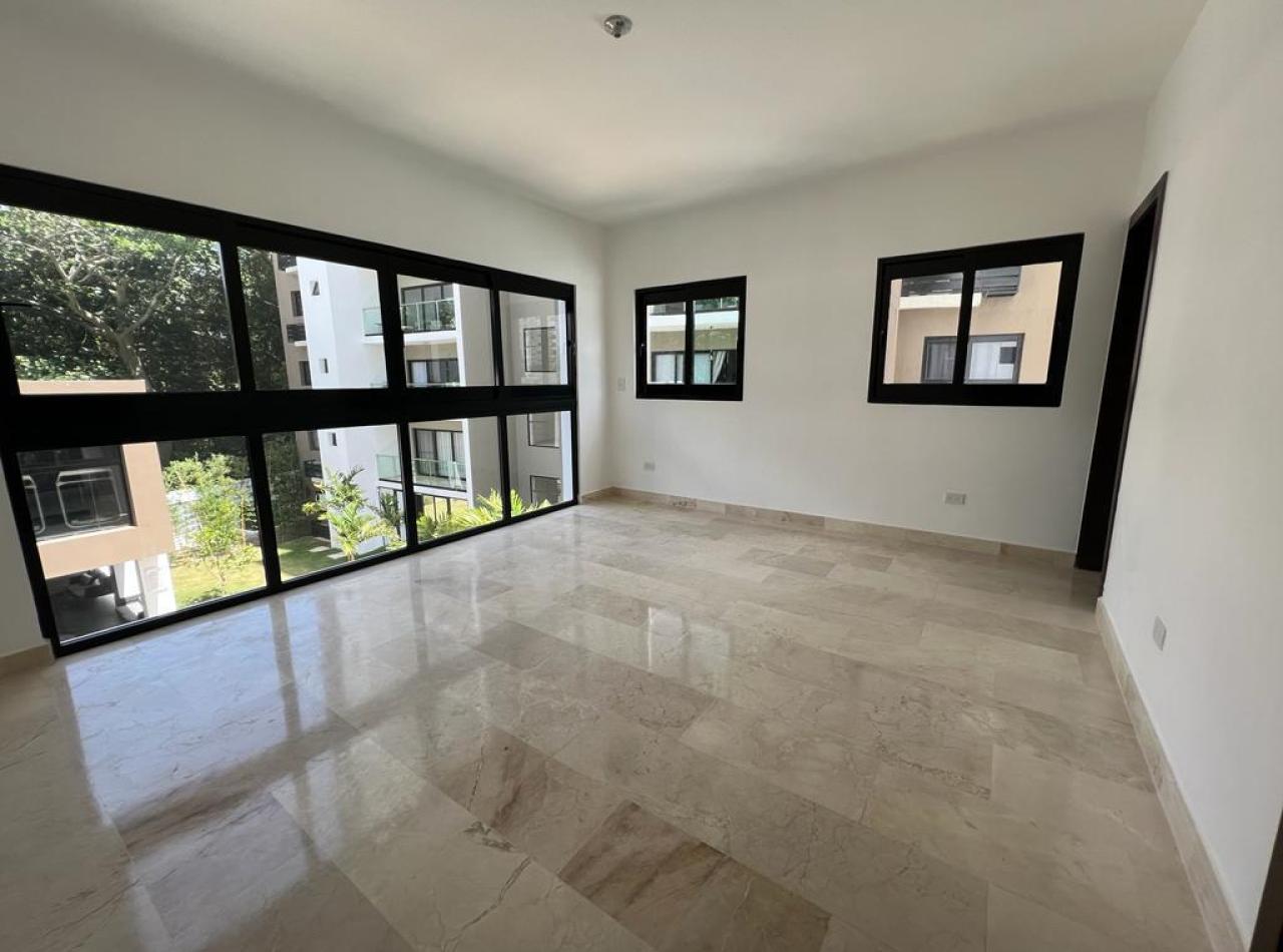 Apartamento 3er Nivel en Alquiler en Republica de Argentina