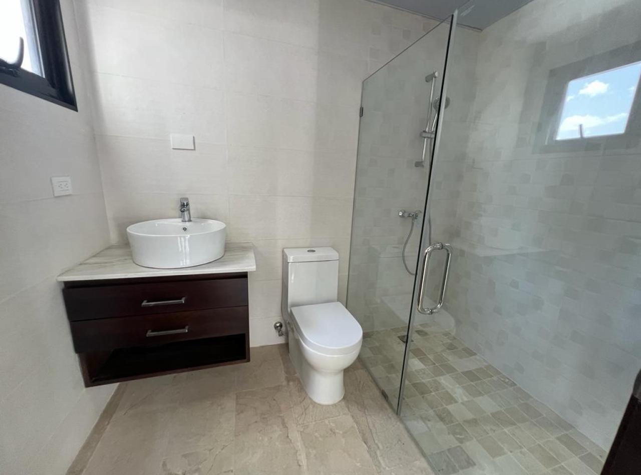 Apartamento 3er Nivel en Alquiler en Republica de Argentina
