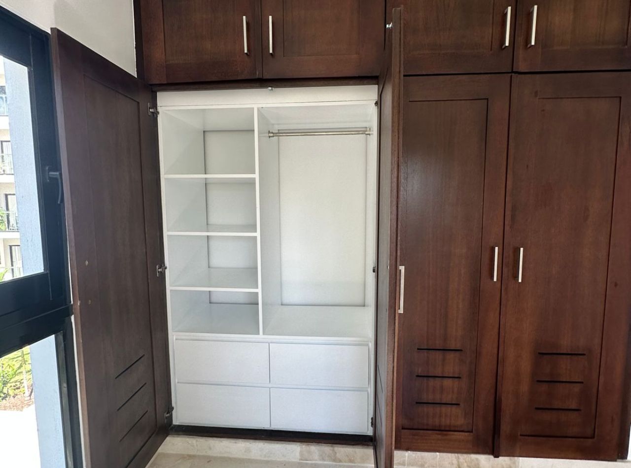 Apartamento 3er Nivel en Alquiler en Republica de Argentina