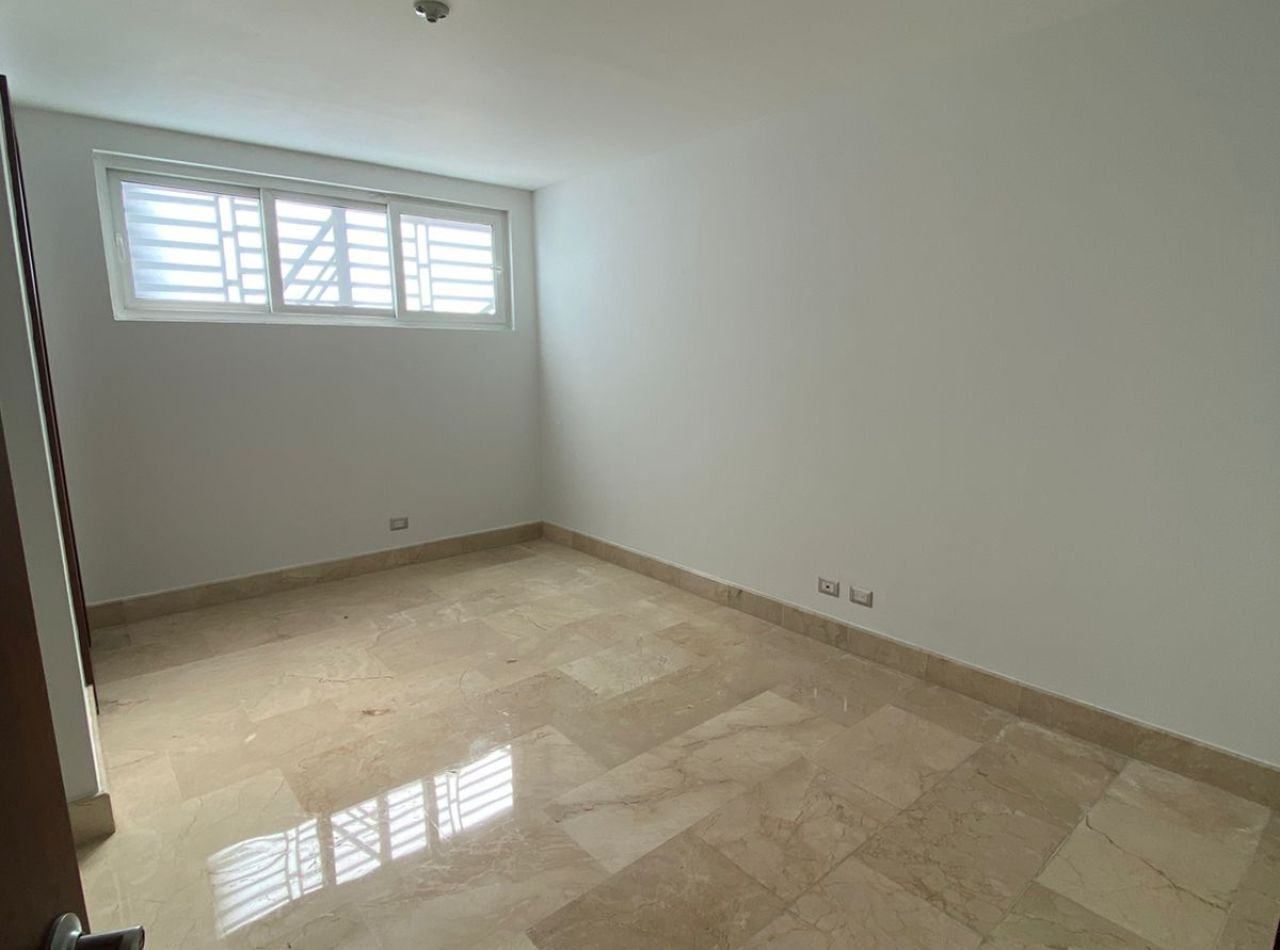 Lujoso Apartamento de Renta en La Trinitaria