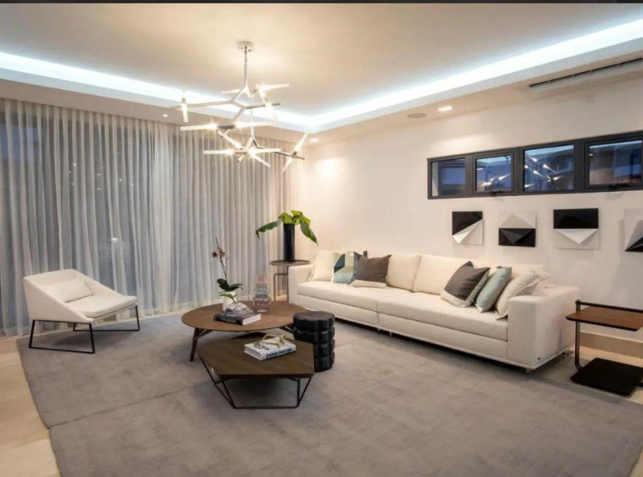 Apartamento en Espectacular Torre ubicada en La Trinitaria
